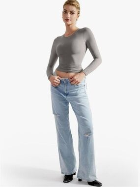 Women’s Grey Long Sleeve Crewneck Top - Spandex and polyester